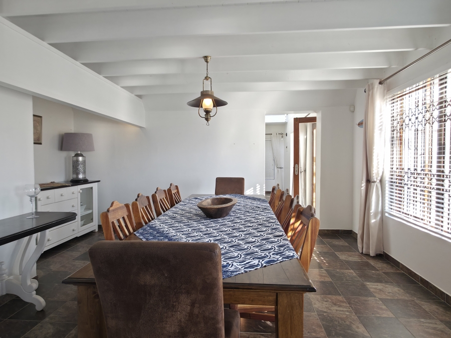 5 Bedroom Property for Sale in Wavecrest Eastern Cape